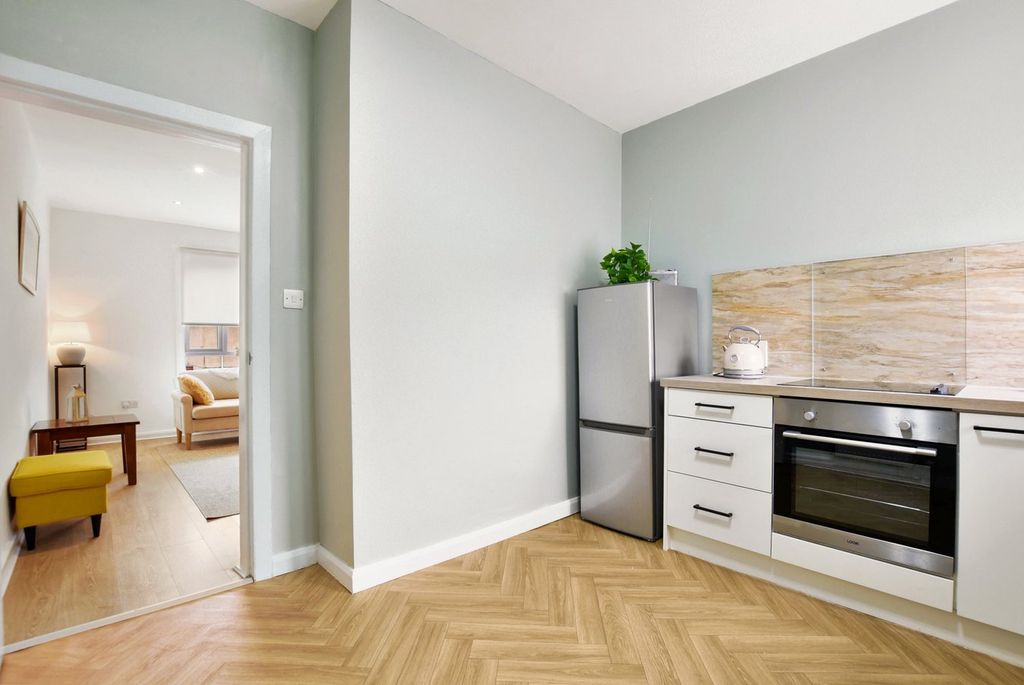 Additional image 15 of 2 bed flat for saleBurns Crescent, Girdle Toll, Irvine KA11