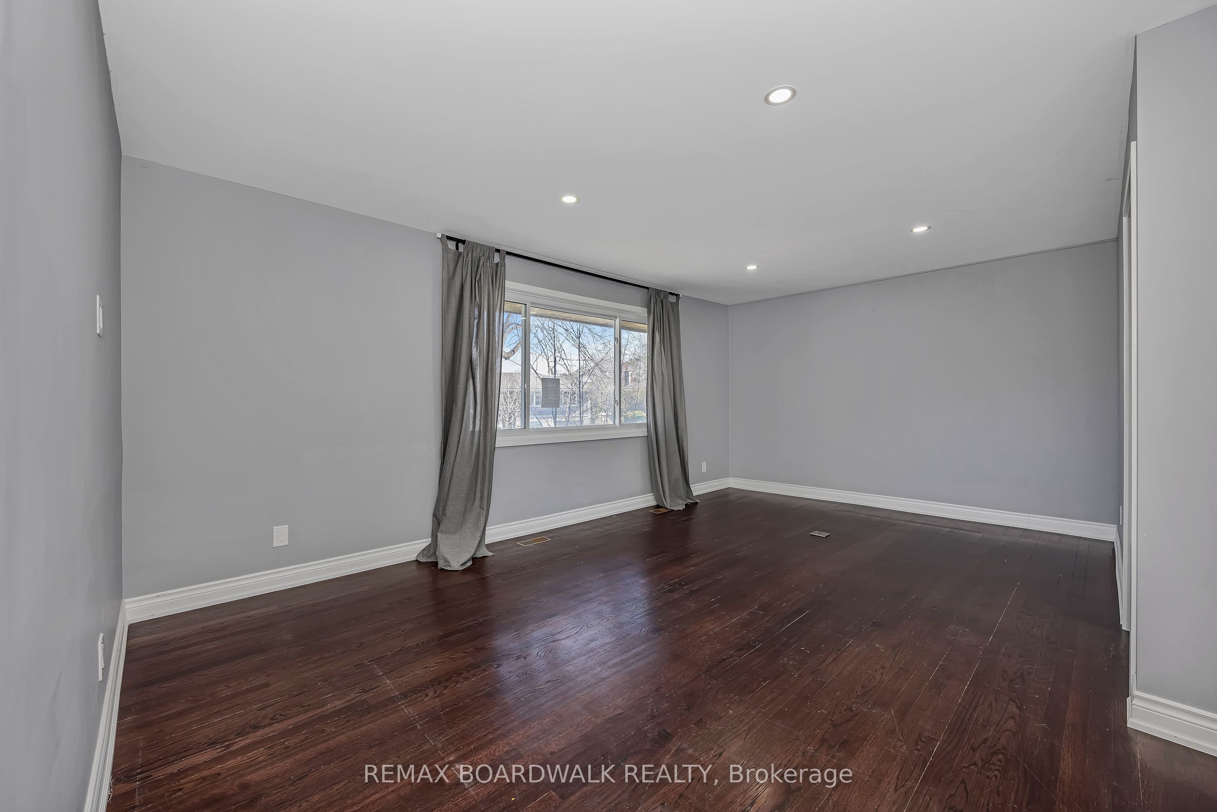 Additional image 6 of 956 Garwood Avenue, Ottawa, ON, K1V 6W9