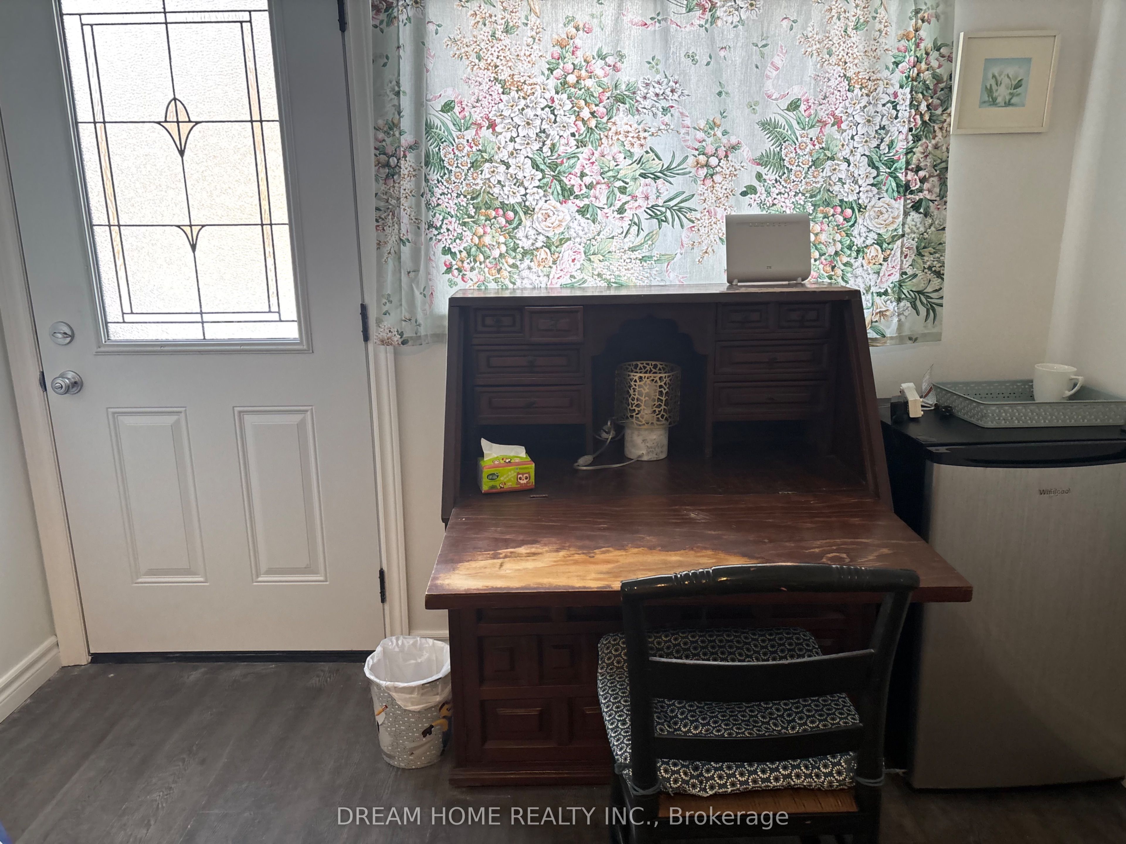 Additional image 5 of Room A-850 Clarkson Road S, Mississauga, ON, L5J 2V3