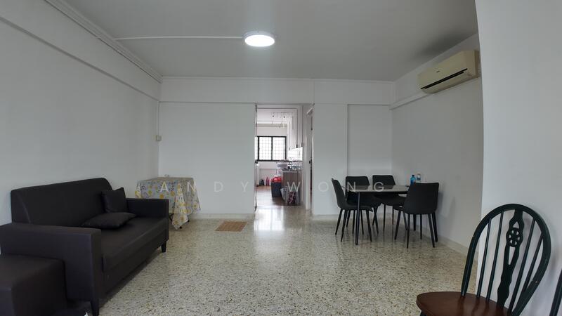 703 Yishun Avenue 5 photo 2