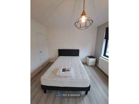 Argyle Terrace, Bath BA2, Room to rent