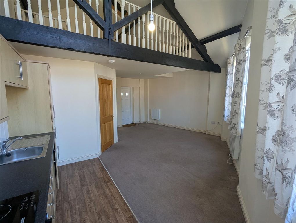 Additional image 4 of Studio to rentCantilupe Street, Hereford HR1
