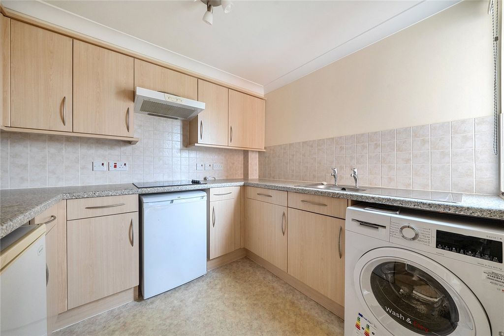 Additional image 10 of 1 bed flat for saleGwenllian Morgan Court, Heol Gouesnou, Brecon, Powys LD3