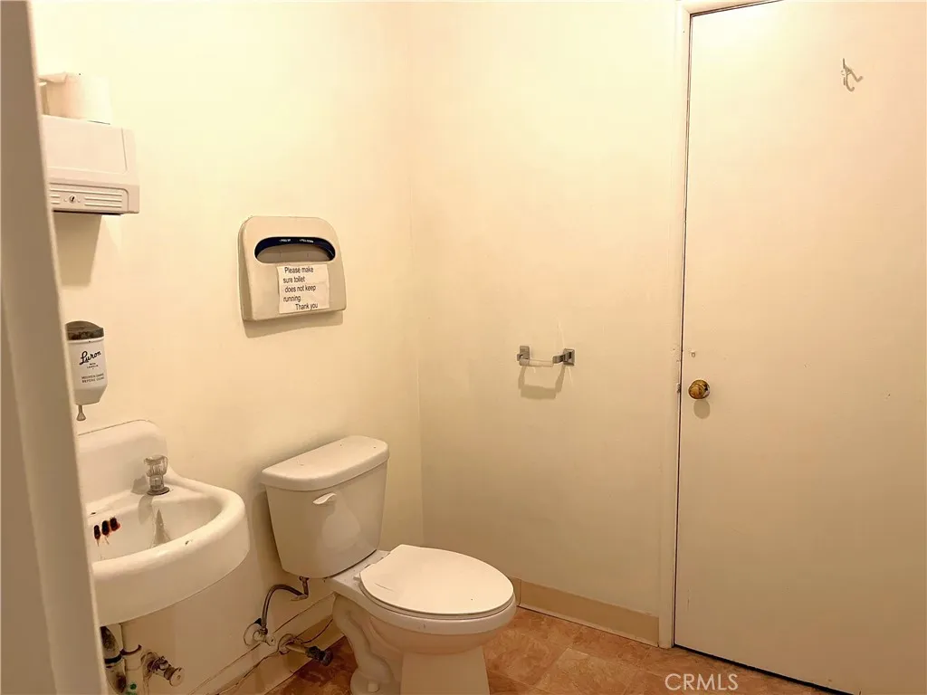 Additional image 22 of 142 E Main St, San Jacinto, CA 92583