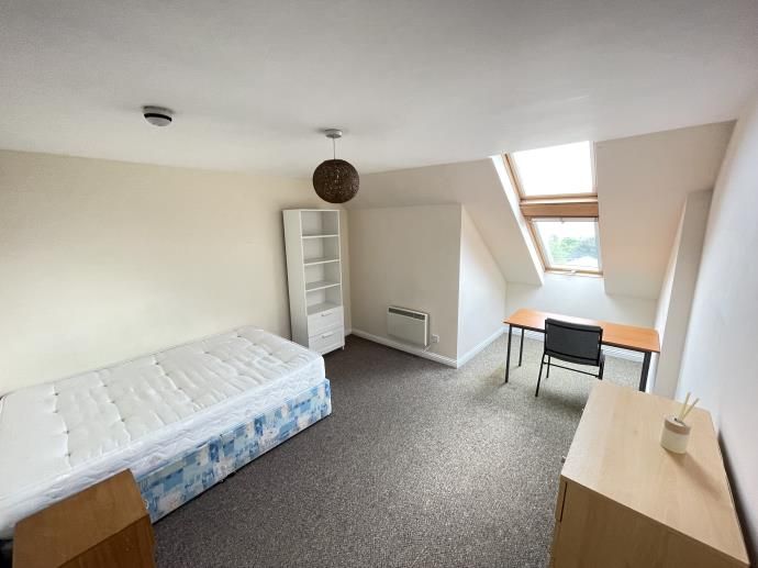 Additional image 3 of 4 bed flat to rent61A 3/R Perth Road, Dundee DD1