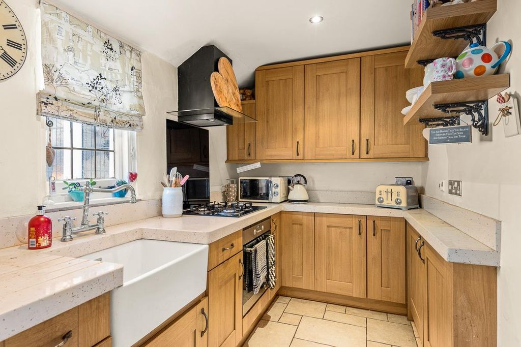 Additional image 5 of 3 bed semi-detached house for saleGravel Hill, Henley On Thames RG9