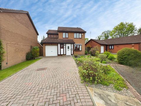 Ashmead Close, Newcastle Upon Tyne NE12