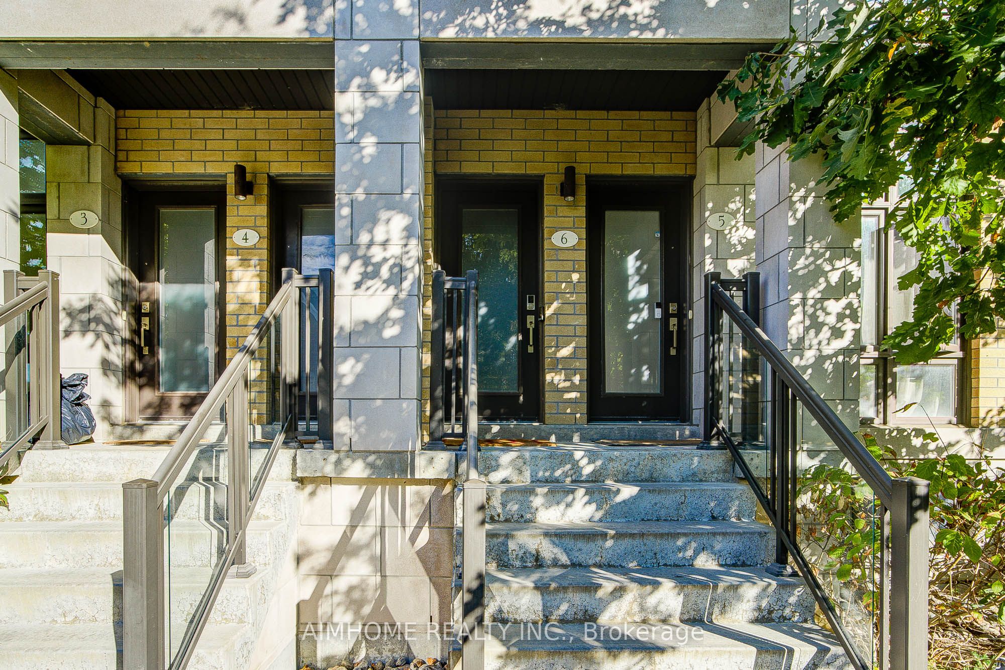 6-11 Eldora Avenue, Toronto, ON, M2M 1R3 photo 3