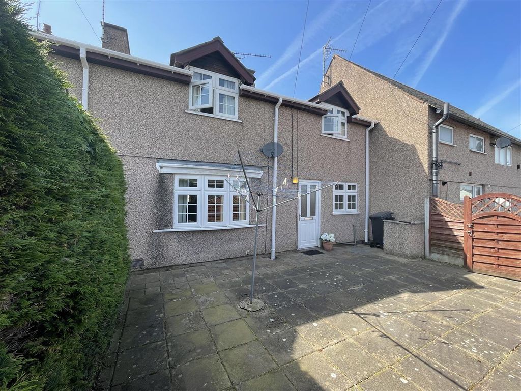 2 bed terraced house to rentBrunswick Road, Buckley CH7
