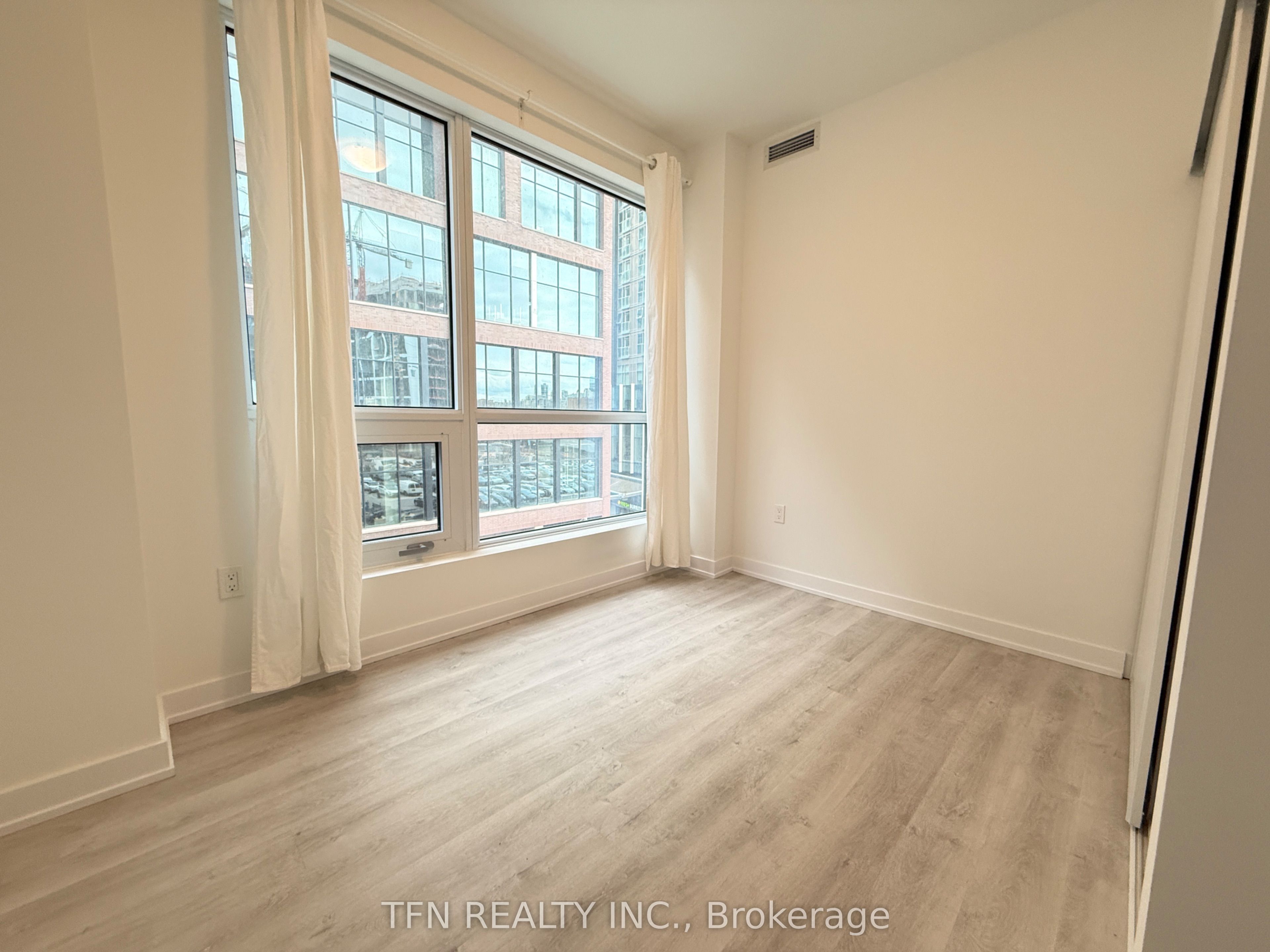 Additional image 6 of 432-15 Richardson Street, Toronto, ON, M5A 0Y5
