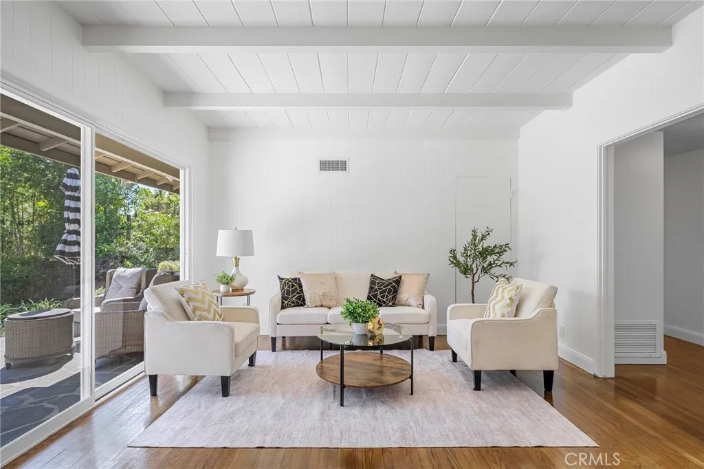 Additional image 16 of 678 W Highland Ave, Sierra Madre, CA 91024