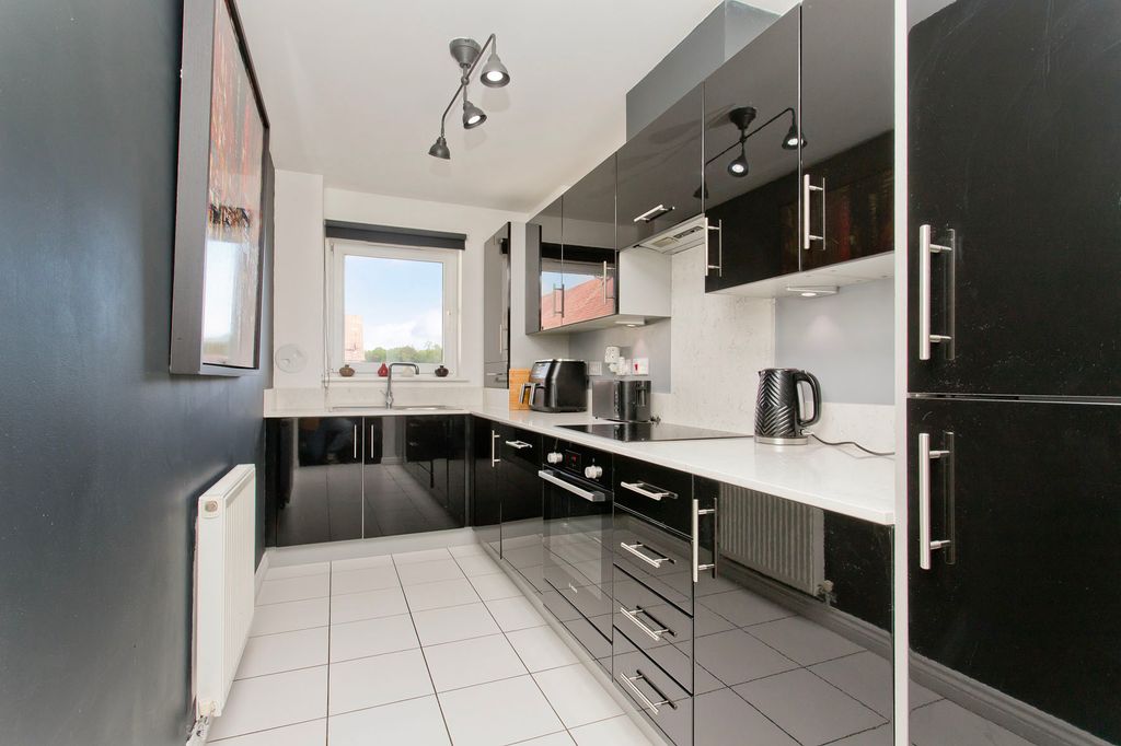 Additional image 4 of 2 bed flat for sale107 Wester Kippielaw Drive, Dalkeith EH22
