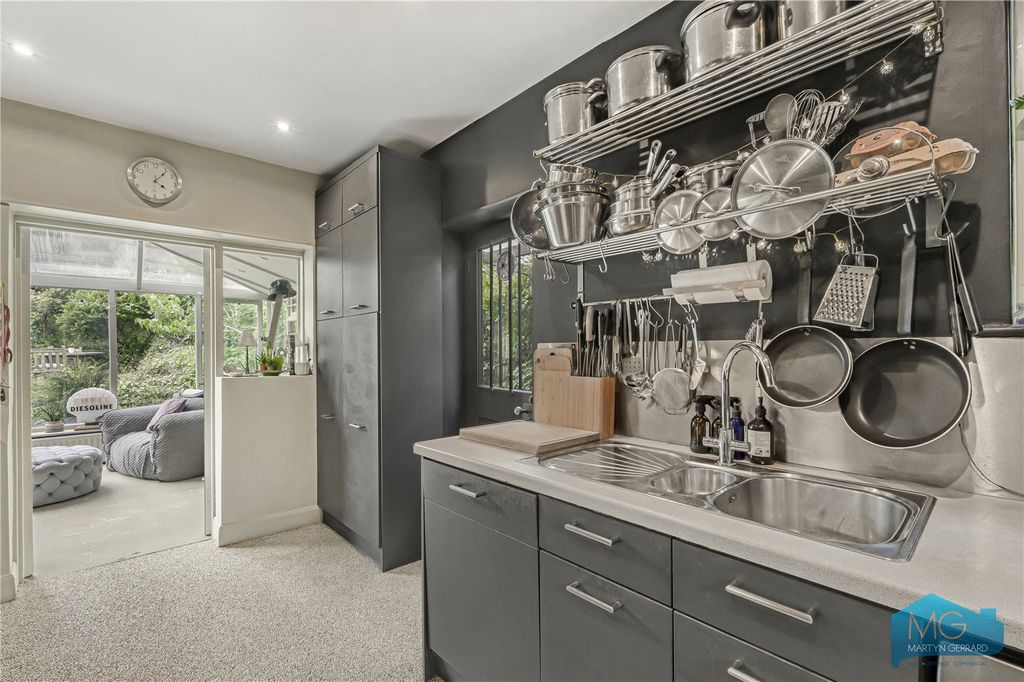 Additional image 2 of 3 bed detached house for saleHendon Wood Lane, Mill Hill, London NW7