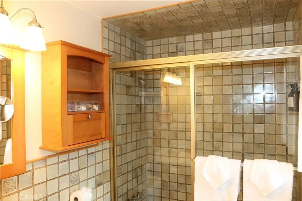 Additional image 16 of 400 Shakespeare Ln, Big Bear City, CA 92314
