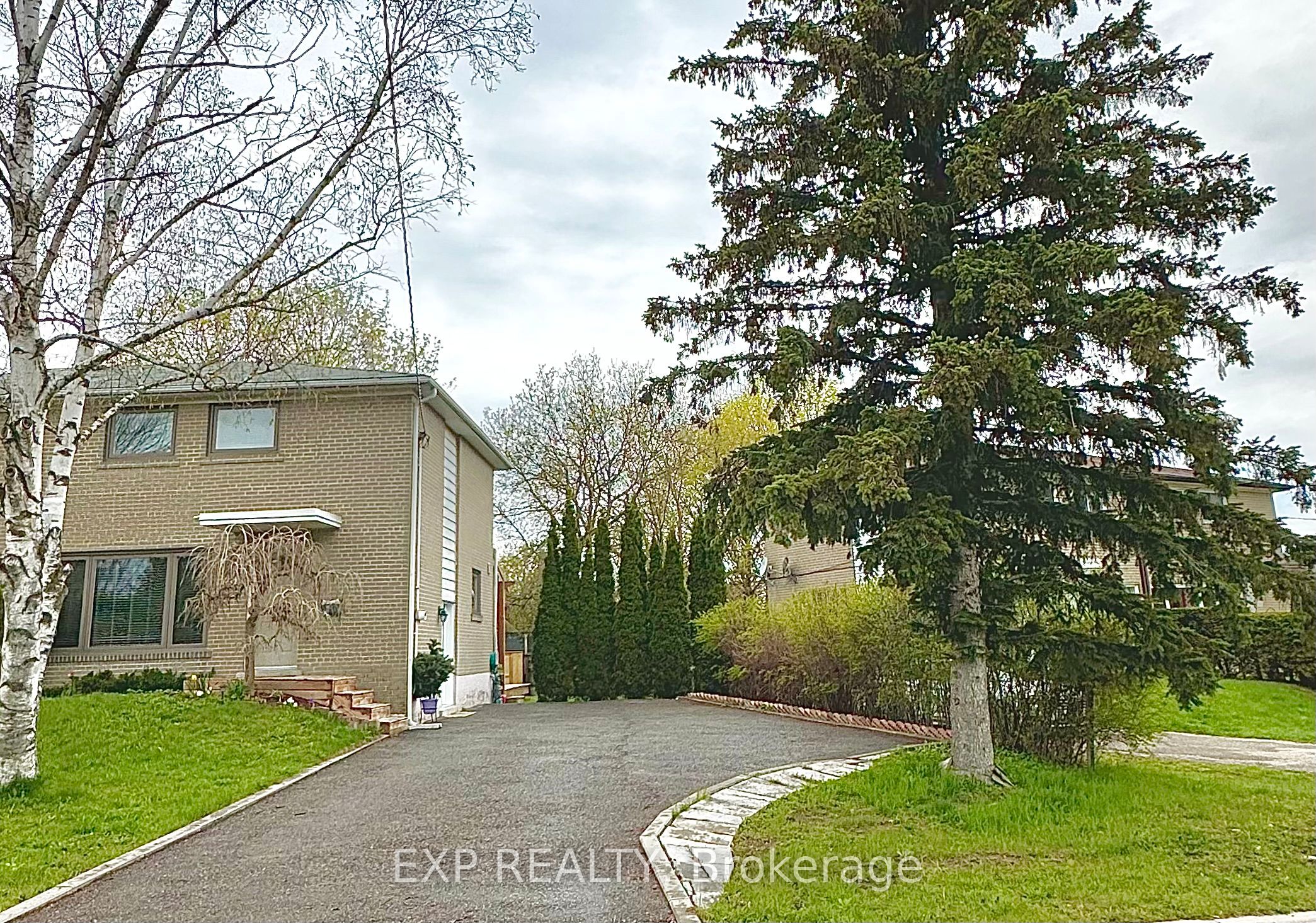 28 Bailey Crescent, Aurora, ON, L4G 2B3