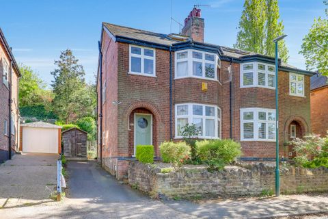 Devonshire Crescent, Nottingham NG5