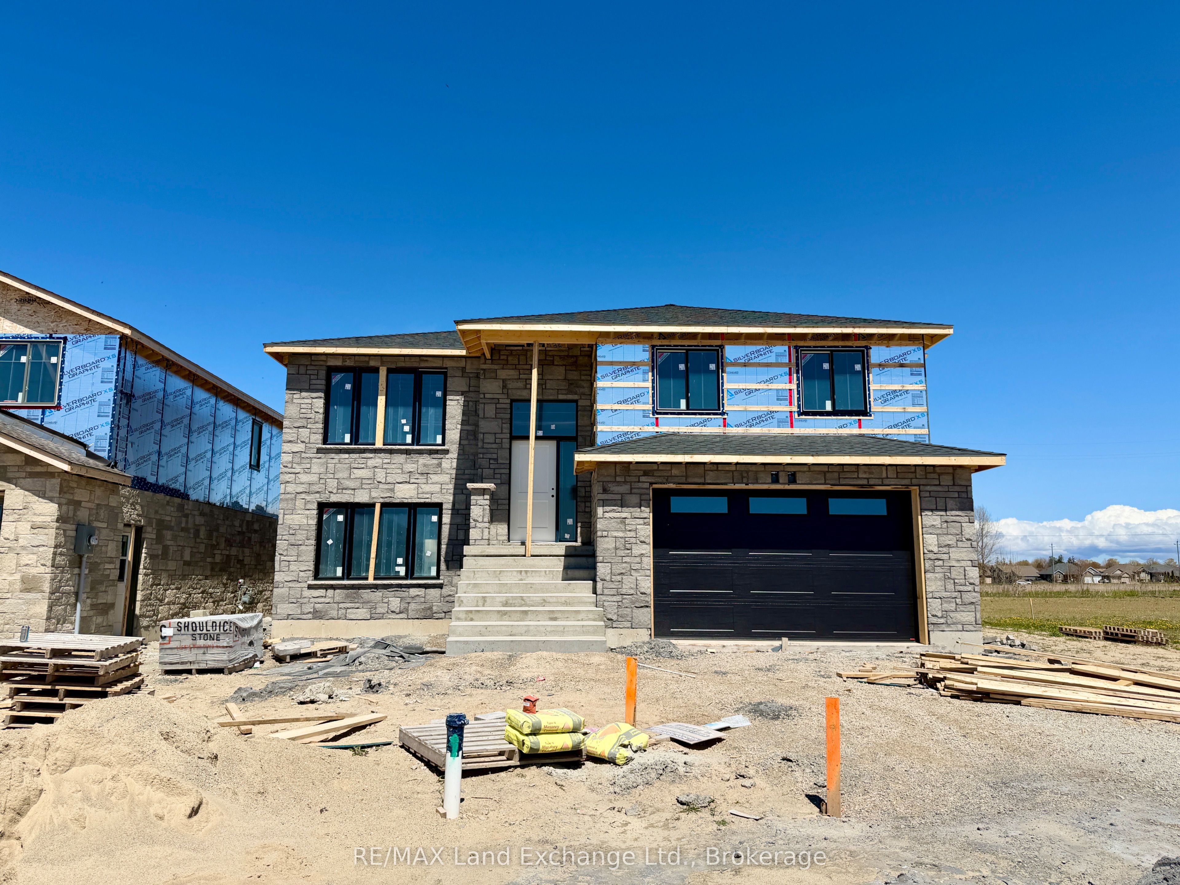 431 Burnside Street, Saugeen Shores, ON, N0H 2C3
