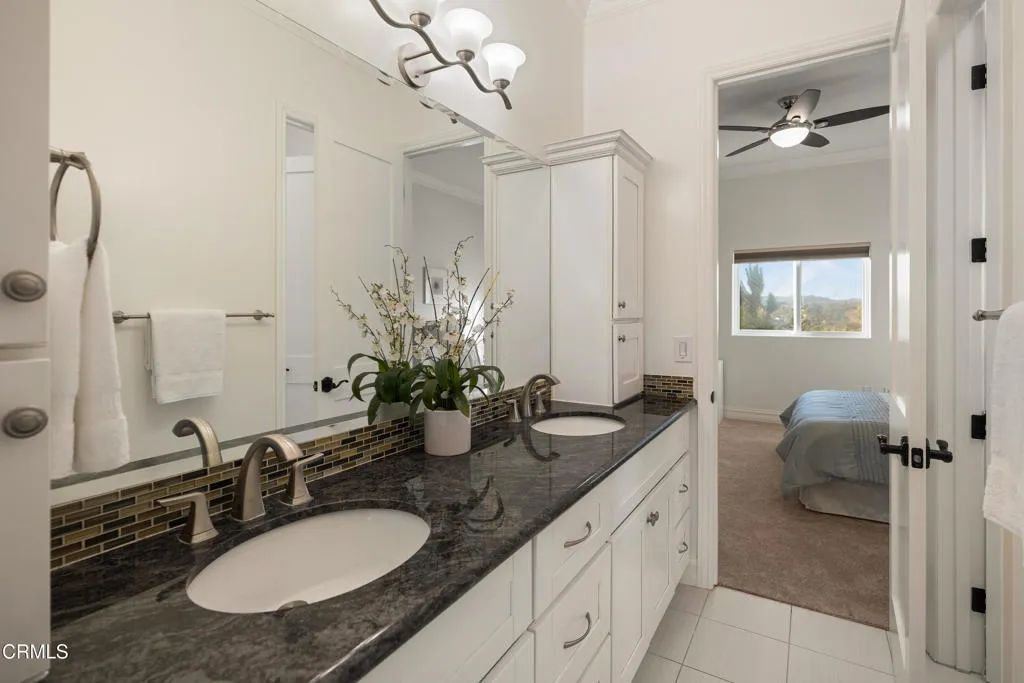 Additional image 112 of 4337 Vista Place, La Canada Flintridge, CA 91011