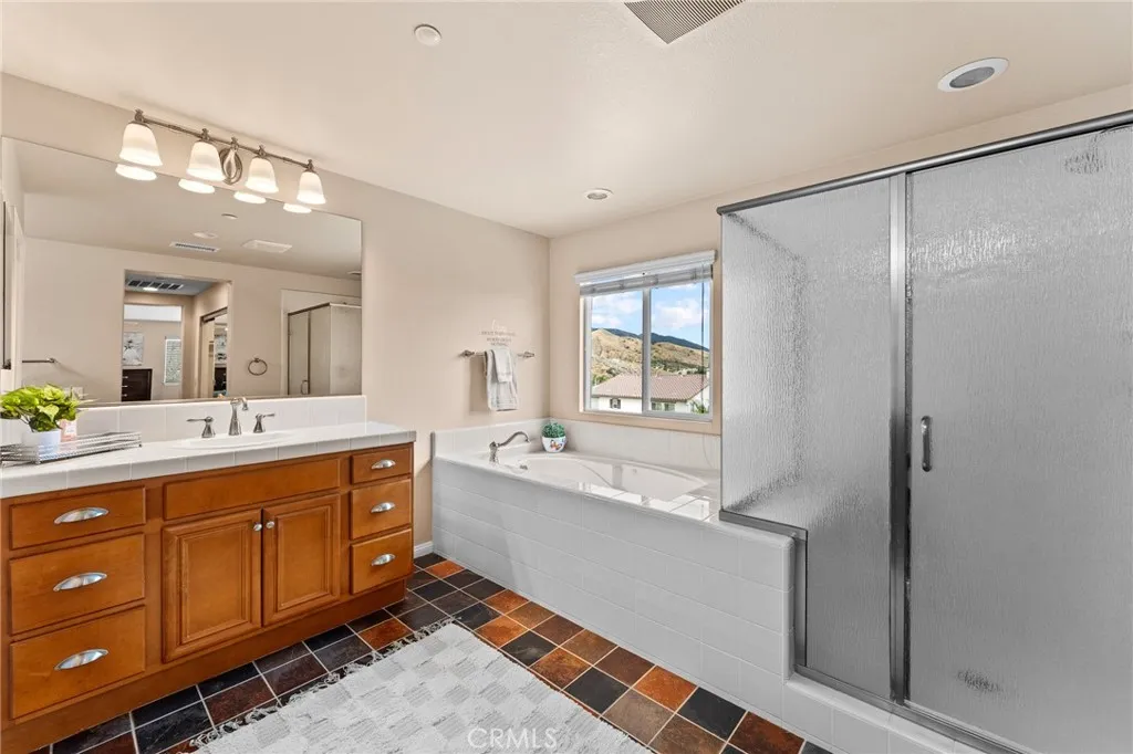 Additional image 102 of 29029 Easton Lane, Highland, CA 92346