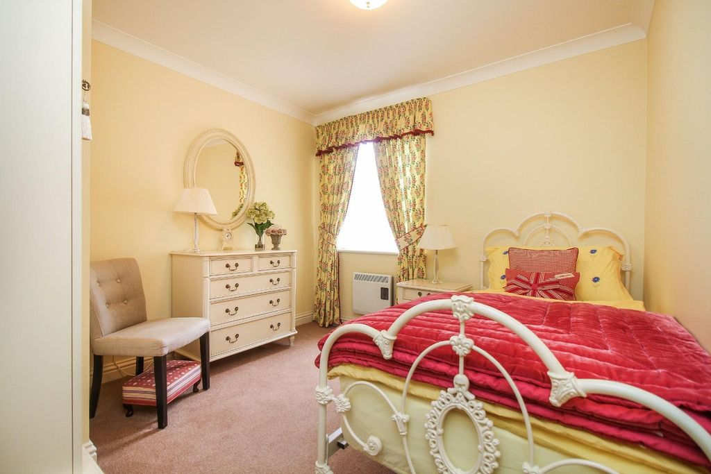 Additional image 8 of 2 bed flat to rentMains Place, Morpeth NE61