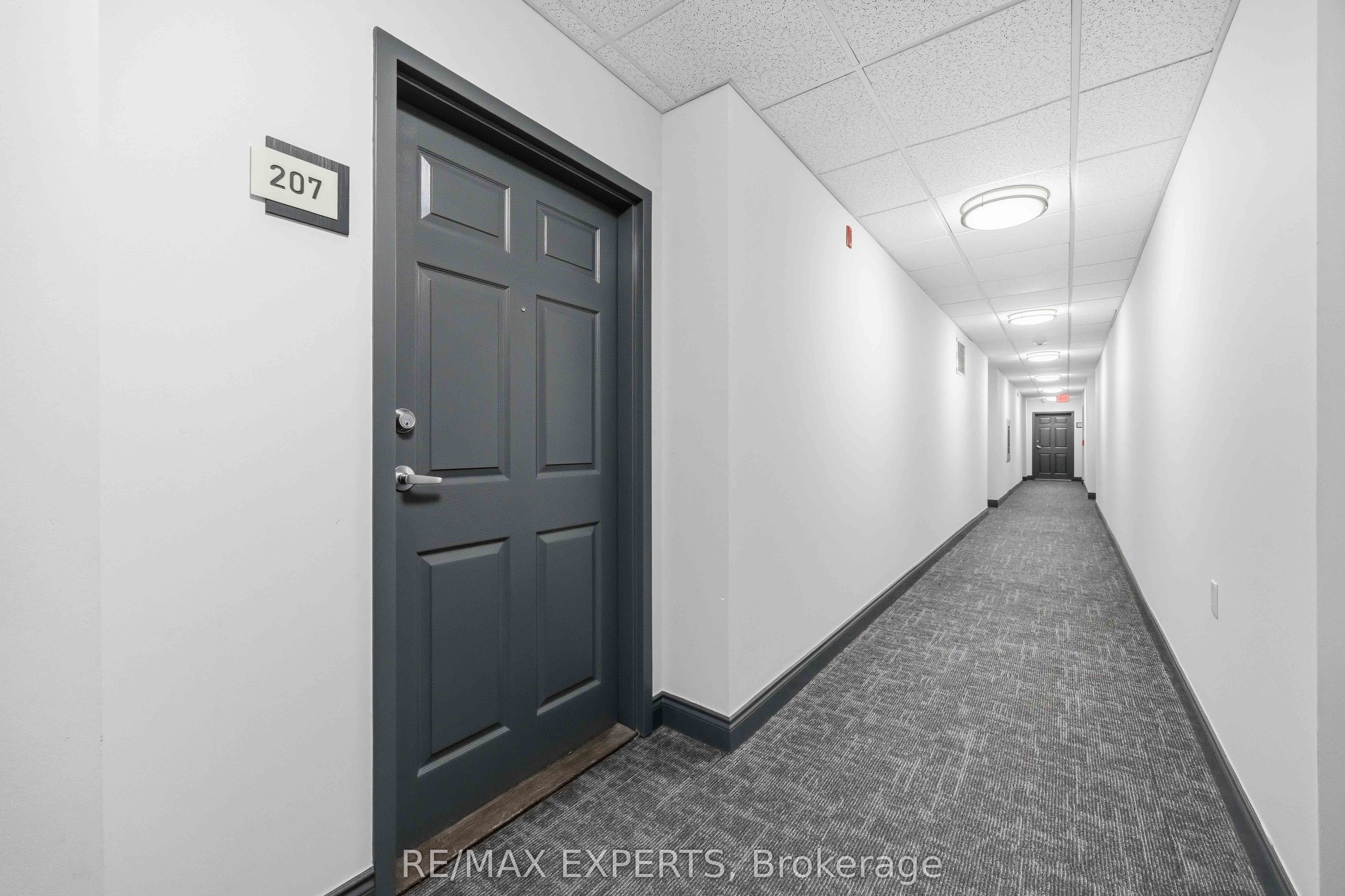 Additional image 4 of 207-15450 Yonge Street S, Aurora, ON, L4G 0K1