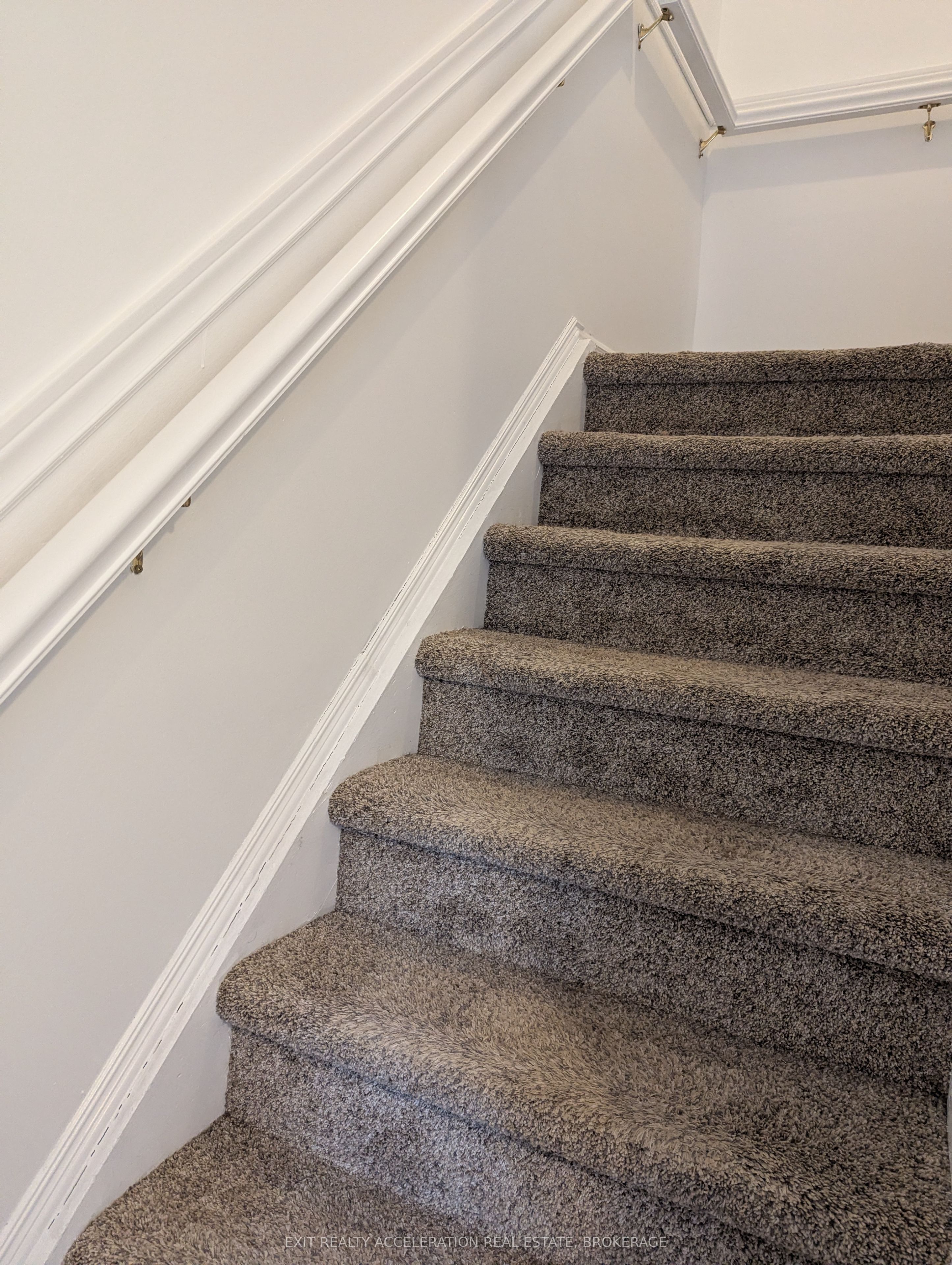 Additional image 6 of 17-19 Macphearson Avenue, Kingston, ON, K7M 6W4