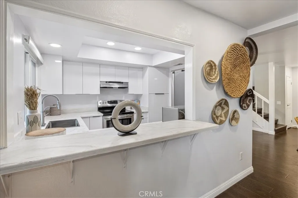 Additional image 8 of 911 Van Ness Court, Costa Mesa, CA 92626