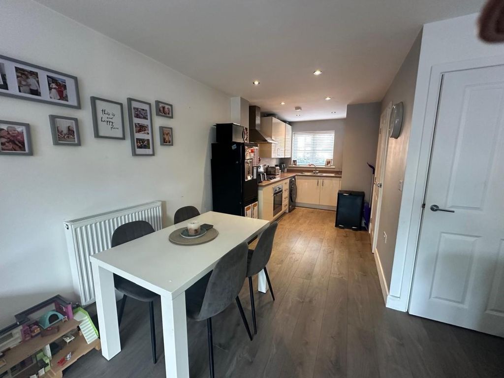 Additional image 6 of 2 bed semi-detached house for saleYates Meadow, Potton SG19