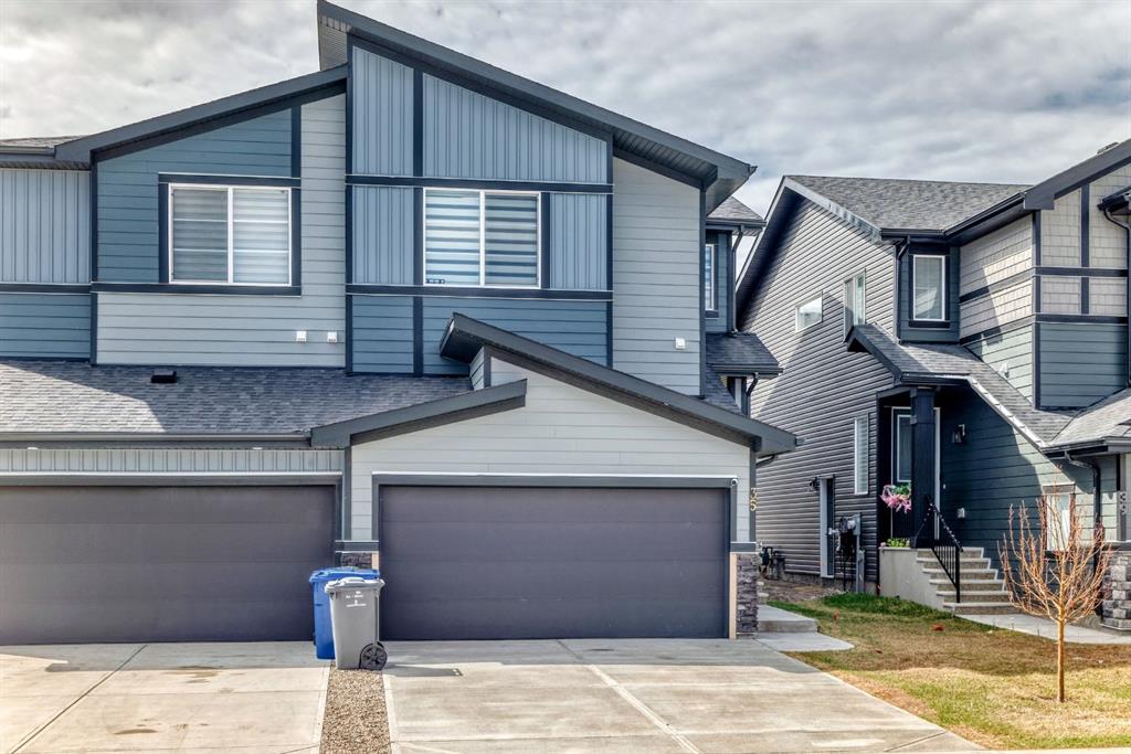 35 Waterford Manor, Chestermere, AB, T1X 2T9