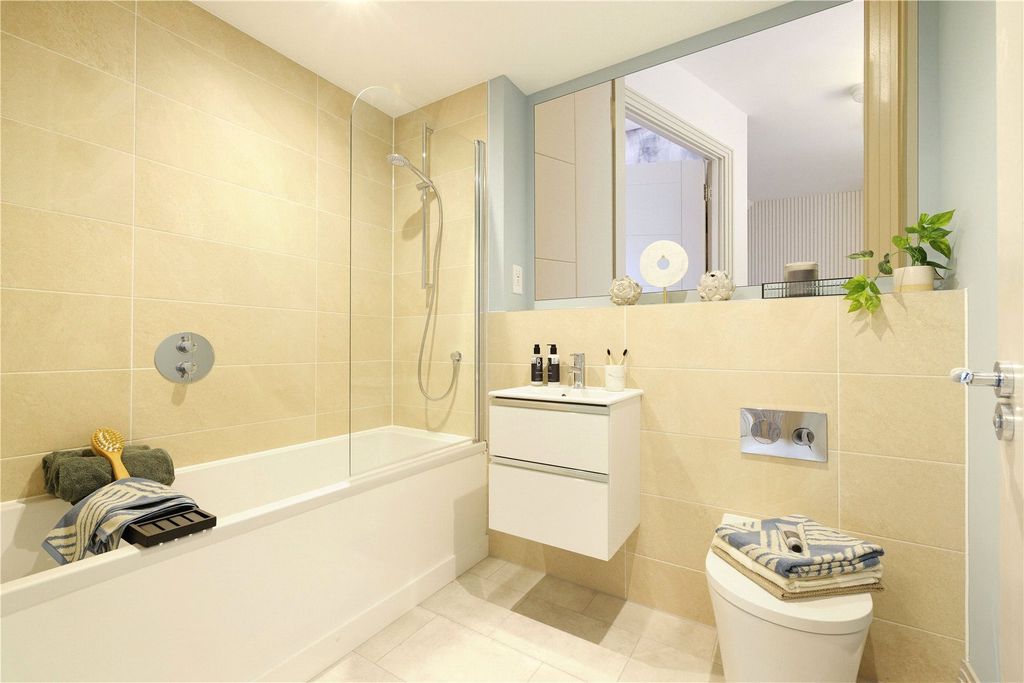 Additional image 5 of 3 bed semi-detached house for saleScotland Lane, Haslemere, Surrey GU27