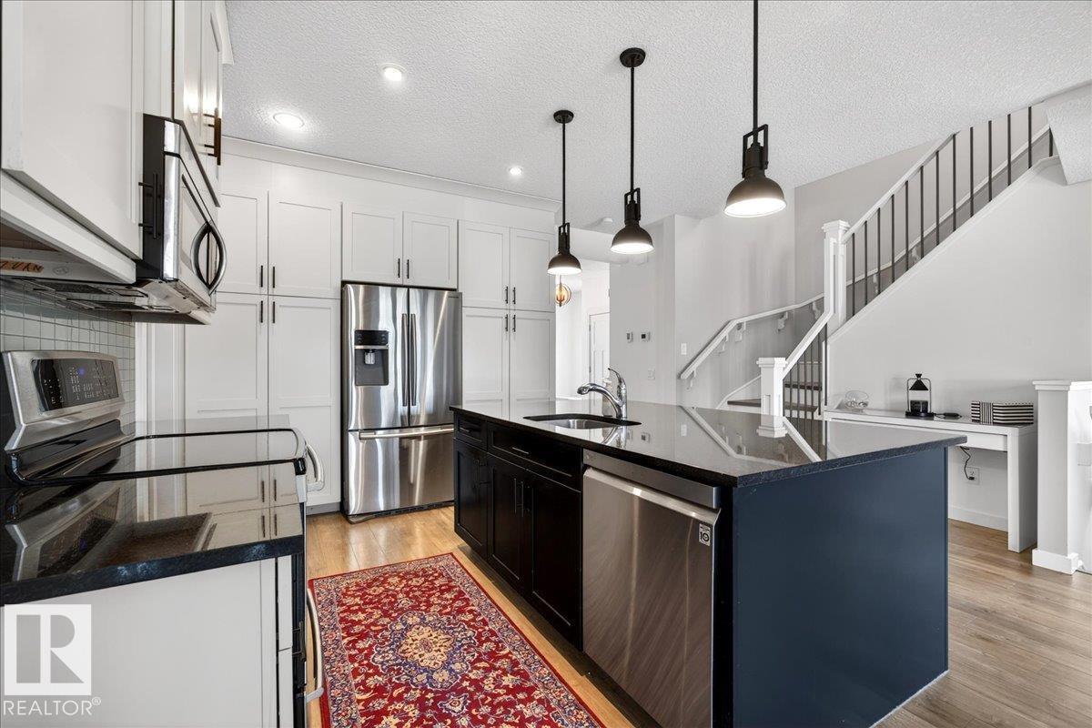 Additional image 6 of 8048 18 Avenue SW, Edmonton, AB, T6X0Z8