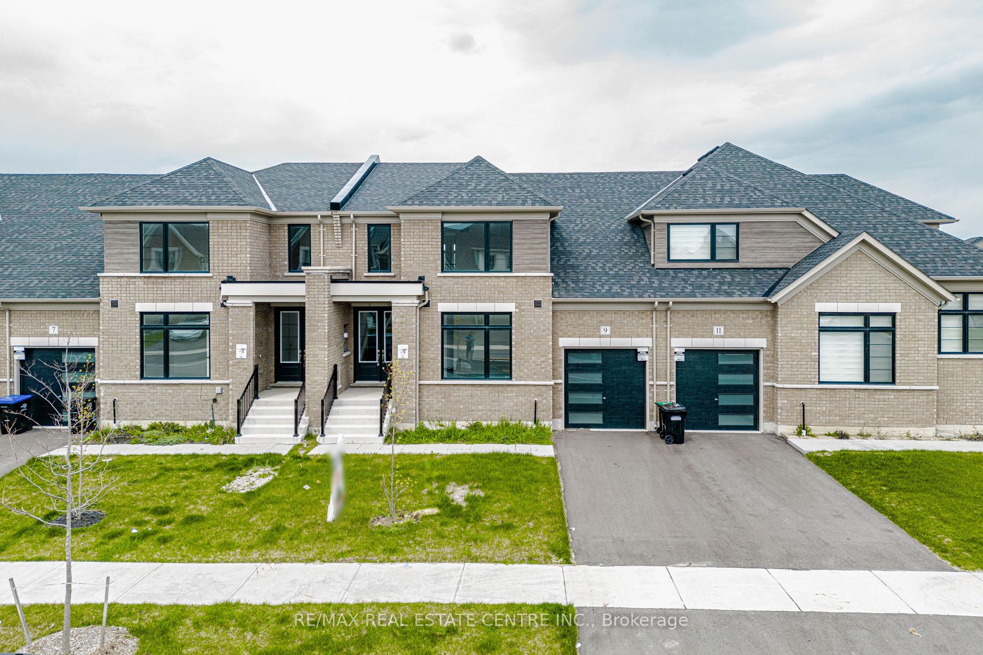 9 Mayapple Street, Adjala-tosorontio, ON, L0G 1W0