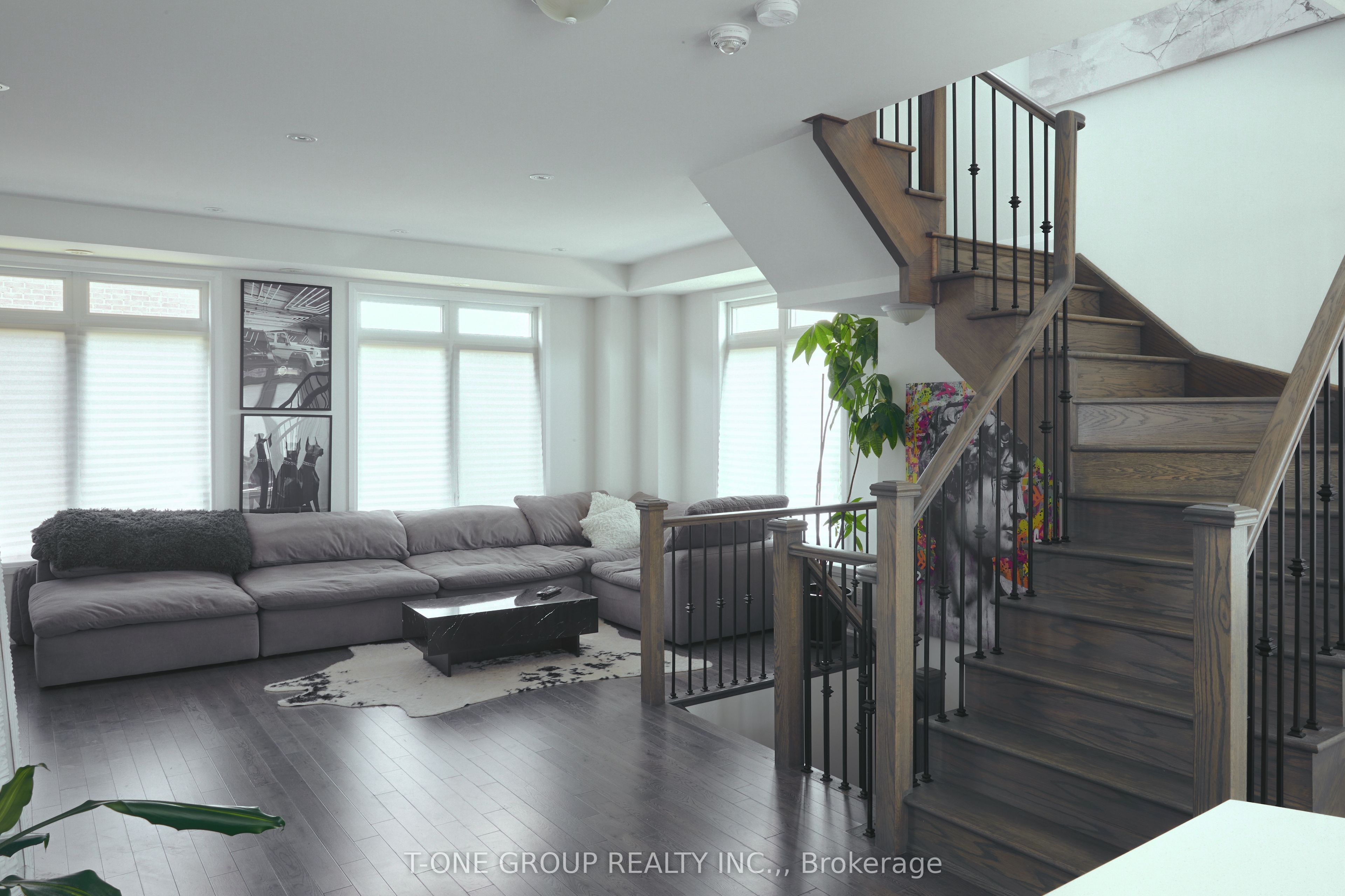 Additional image 3 of 133 Moneypenny Place N, Vaughan, ON, L4J 0L1