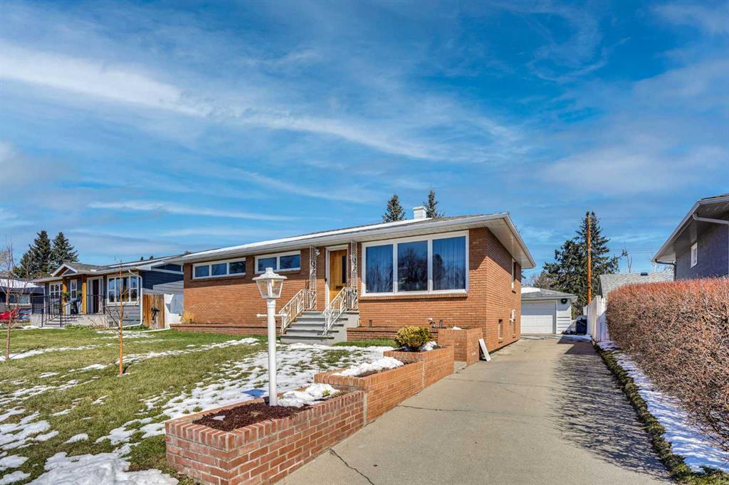 Additional image 3 of 36 Malibou Road SW, Calgary, AB, T2V1W8