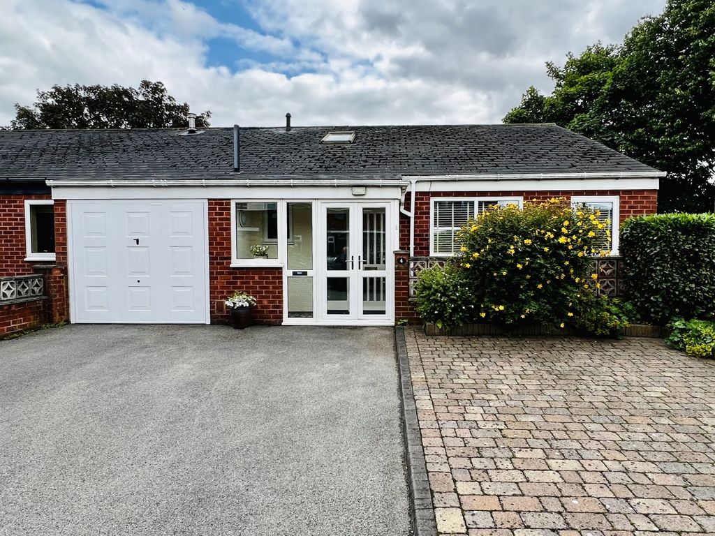 3 bed semi-detached house to rentBlue Coat Court, Durham, County Durham DH1