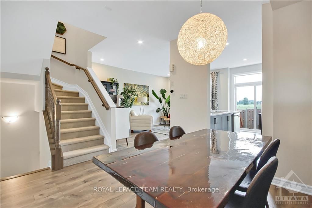 Additional image 4 of 243 Kimpton Drive, Ottawa, ON, K2S 0B9
