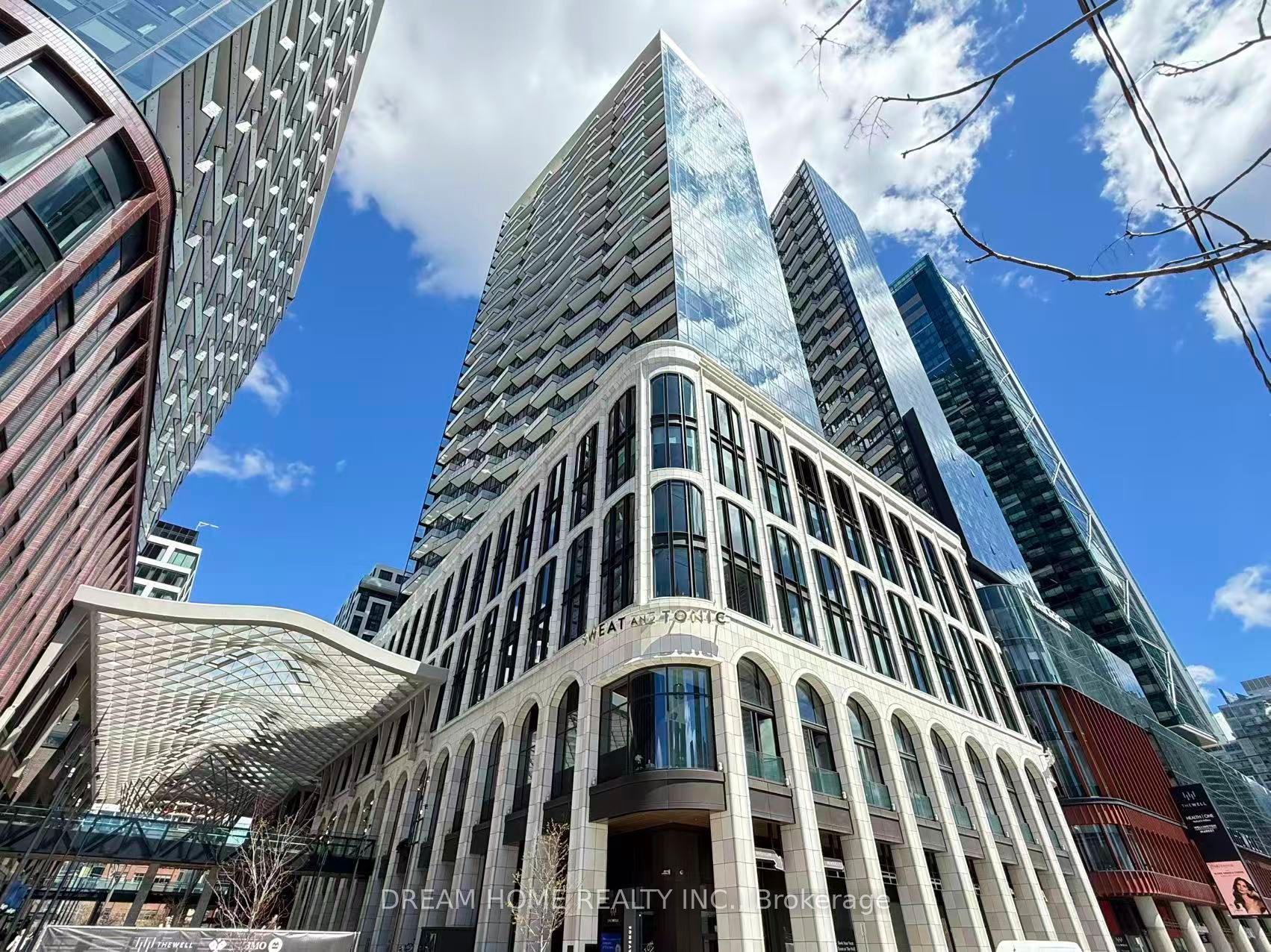 1813-470 Front Street W, Toronto, ON, M5V 0V6