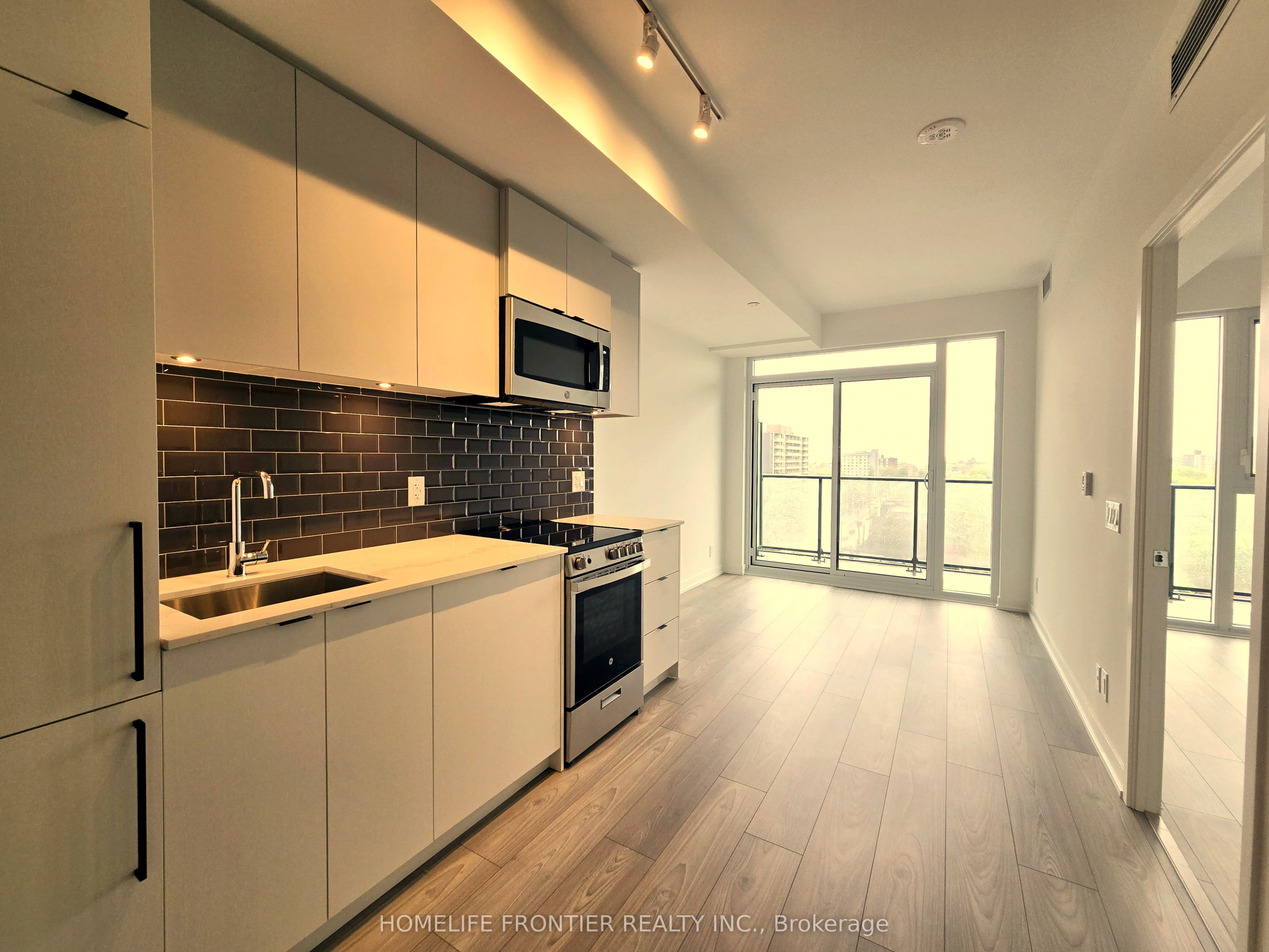 Additional image 2 of 822-1182 King Street W, Toronto, ON, M6K 1E6