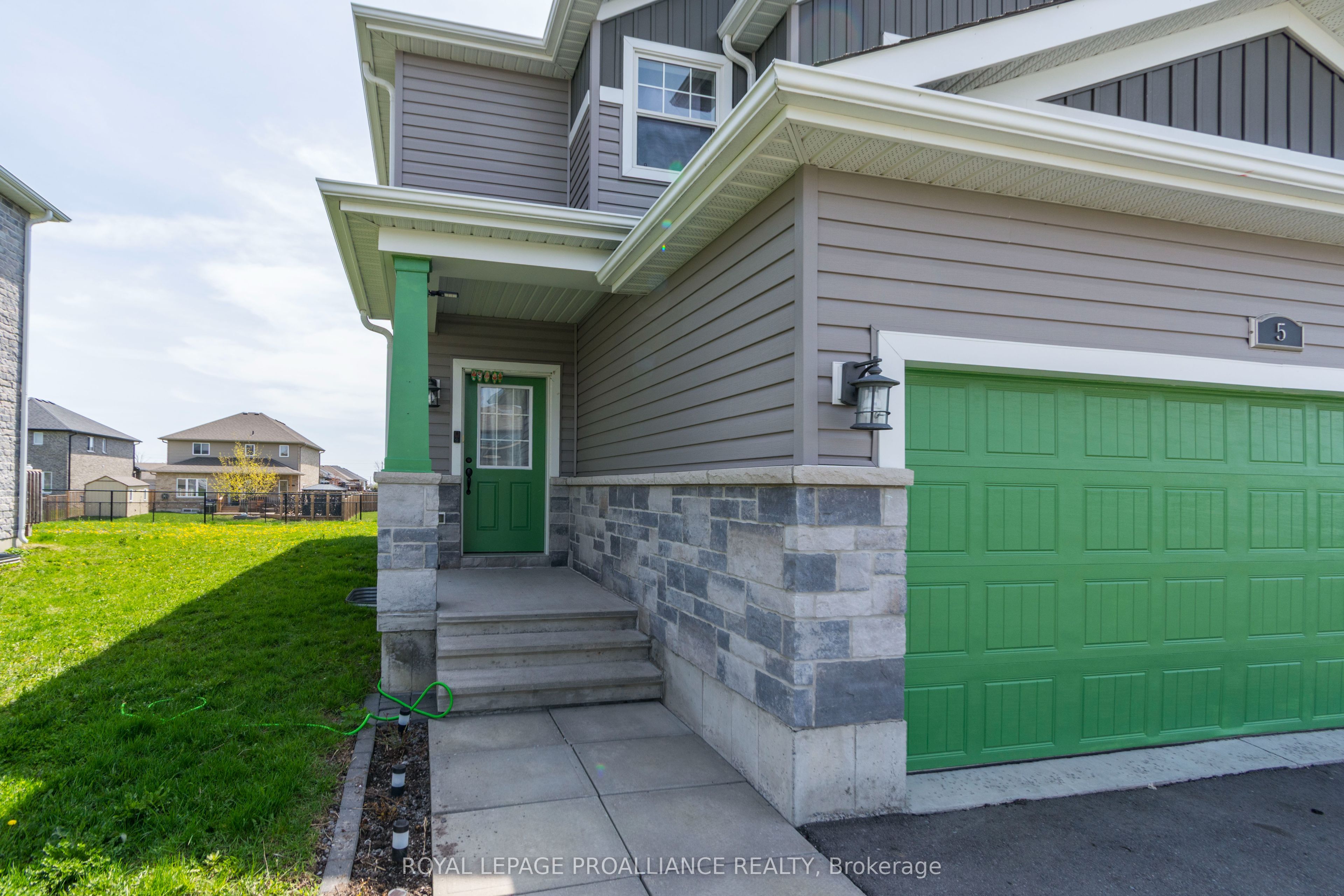 Additional image 2 of 5 Cottonwood Drive, Belleville, ON, K8N 0J3