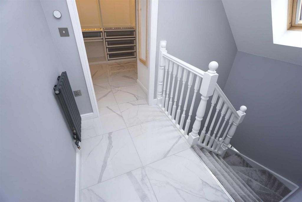 Additional image 16 of 4 bed detached house to rentSutton Park Gardens, Kidderminster DY11