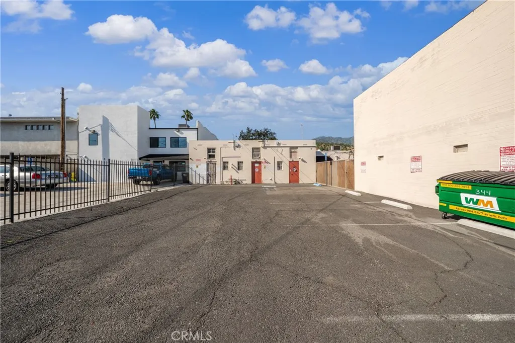 Additional image 27 of 340 E Foothill Blvd, Arcadia, CA 91006