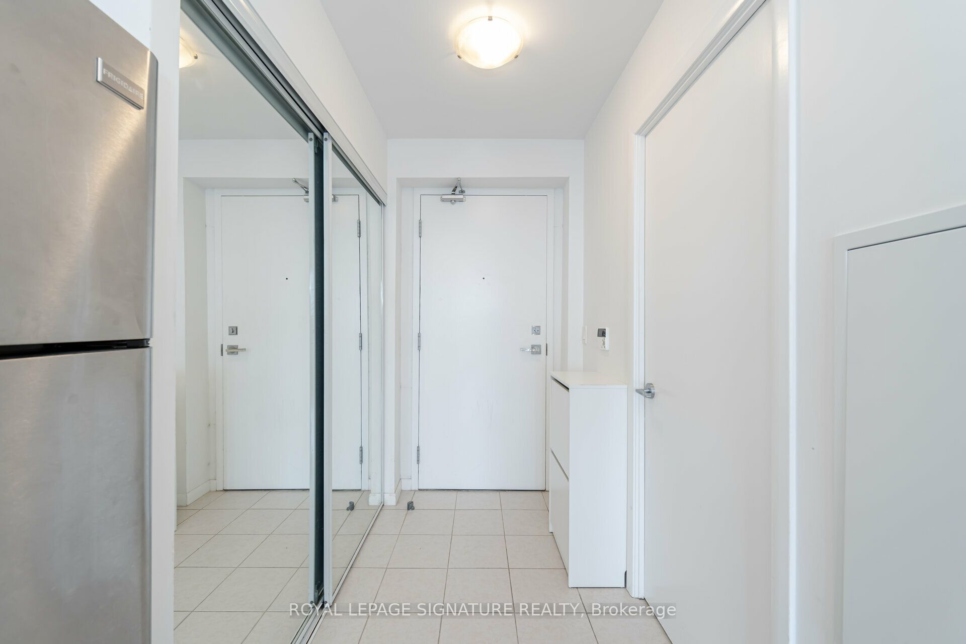 Additional image 4 of 3307-832 Bay Street, Toronto, ON, M5S 1Z6