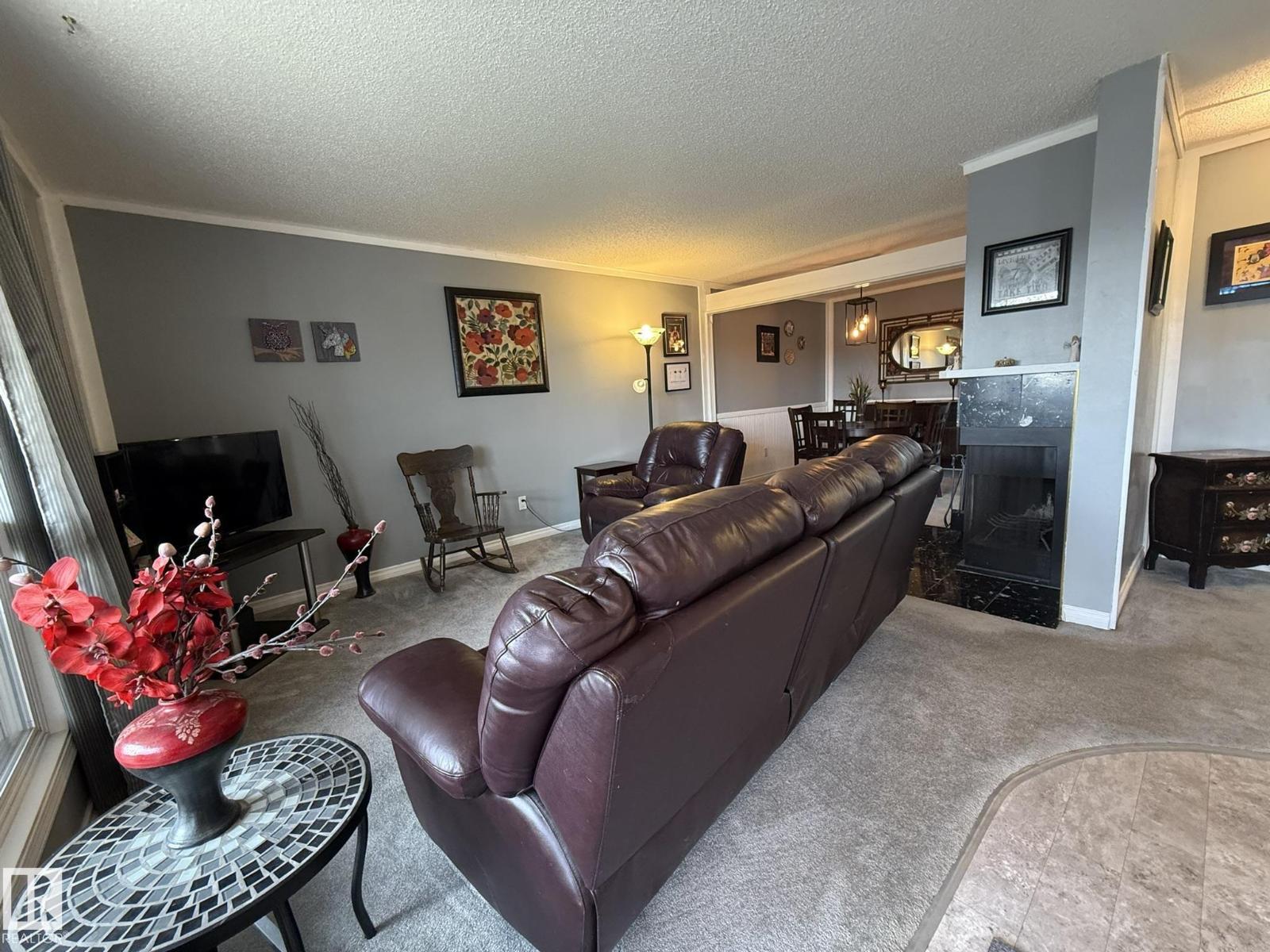 Additional image 5 of 5-2204 118 Street NW, Edmonton, AB, T6J5K2