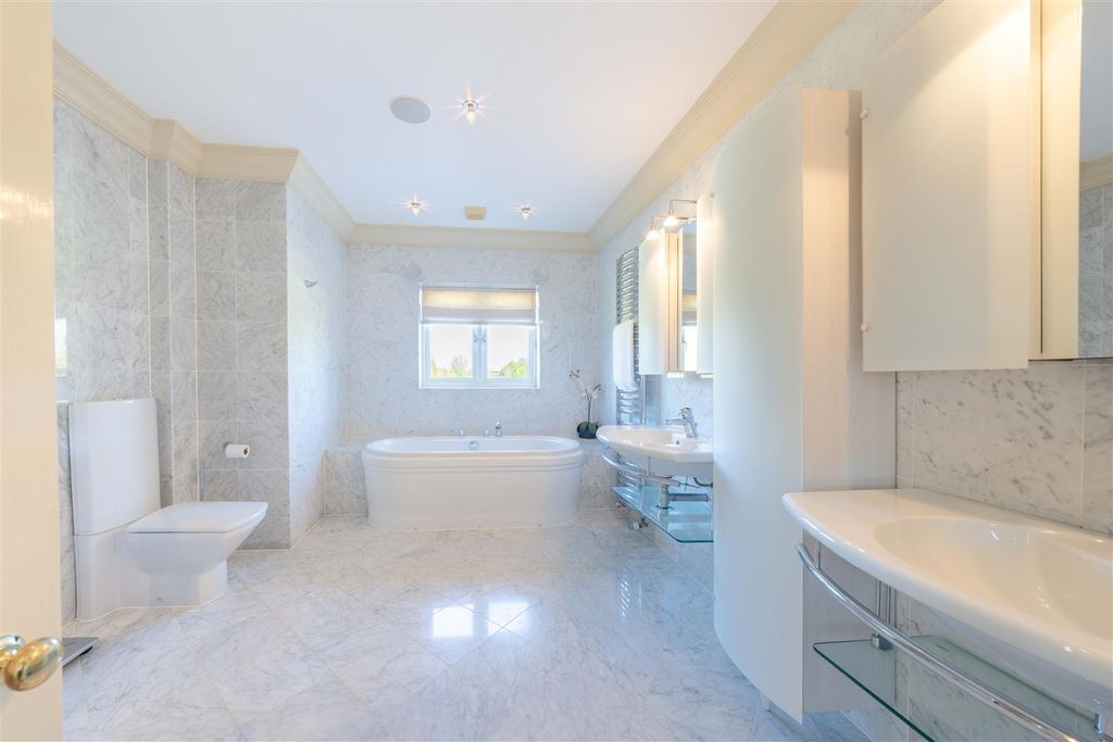 Additional image 20 of 8 bed detached house for saleSheldons Lane, Walgrave, Northampton NN6