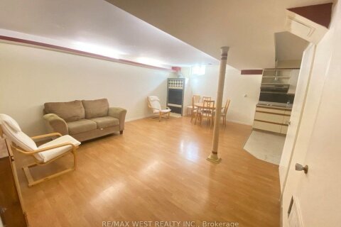 Additional image 6 of 51 Michael Drive, Richmond Hill, ON, L4C 5W7