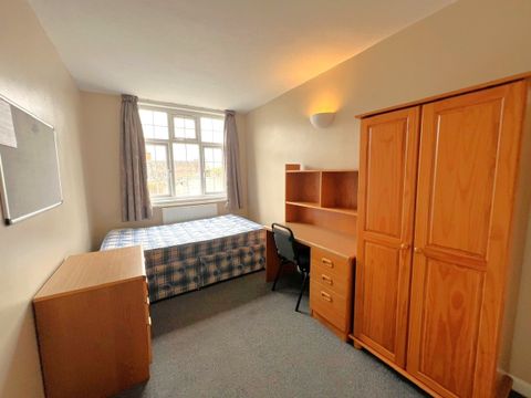 Saint Nicholas Street, Bristol BS1, Room to rent