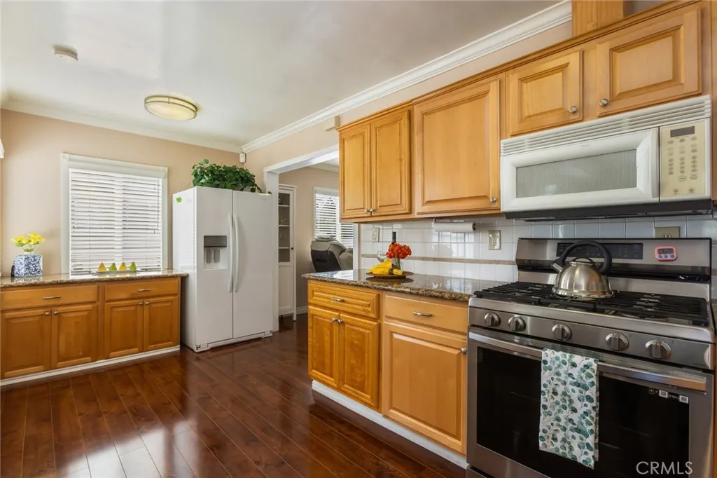 Additional image 48 of 1632 W Gardena Boulevard, Gardena, CA 90247