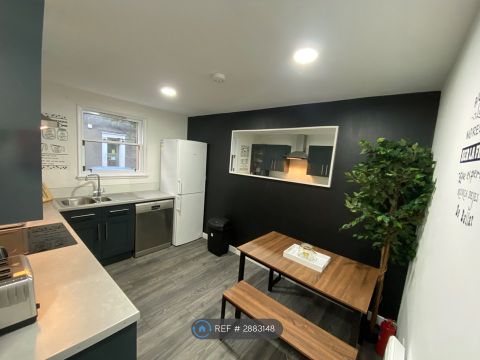 Spring Garden, Aberdeen AB25