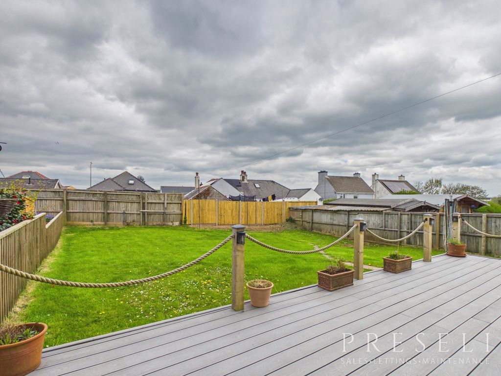 Additional image 15 of 3 bed semi-detached house to rentThe Close, Johnston, Haverfordwest, Pembrokeshire SA62
