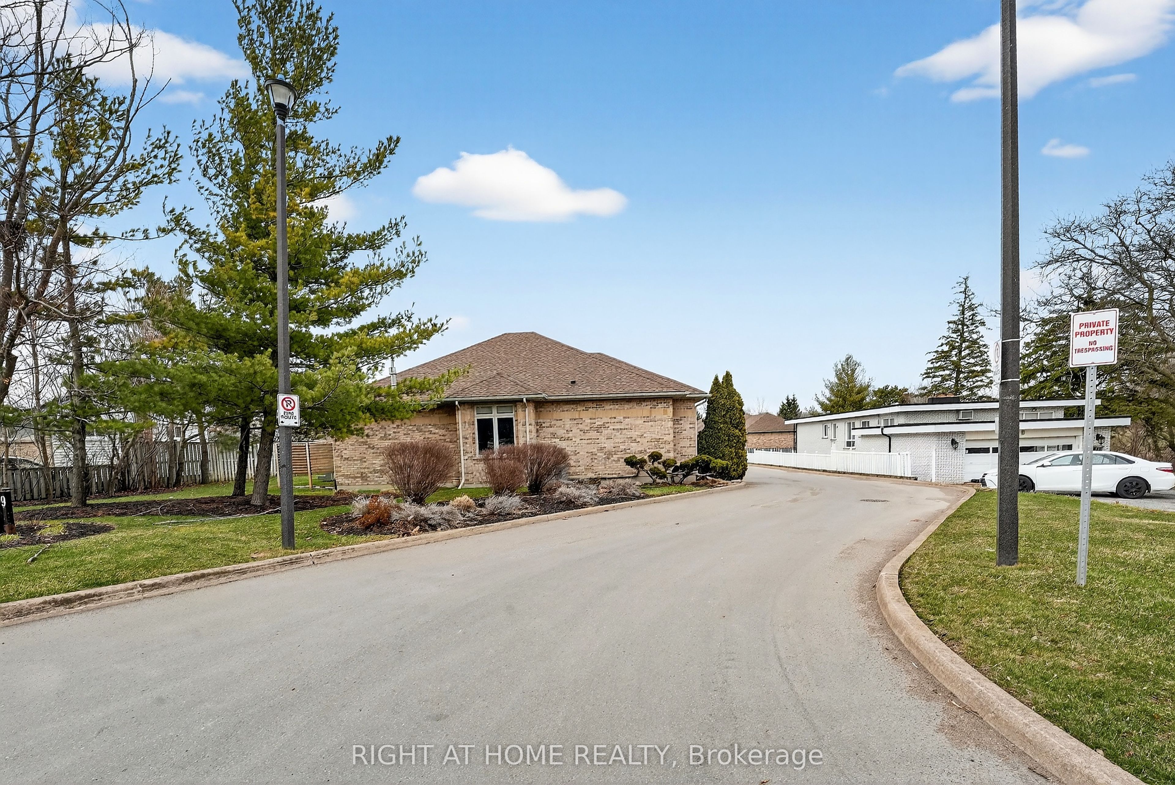 Additional image 3 of 1-139 Glendale Avenue, St. Catharines, ON, L2T 2K2